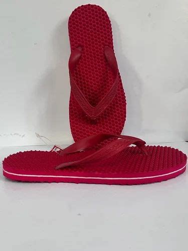 Daily Use Red Men Rubber Slipper Design Pattern Acupressure Size