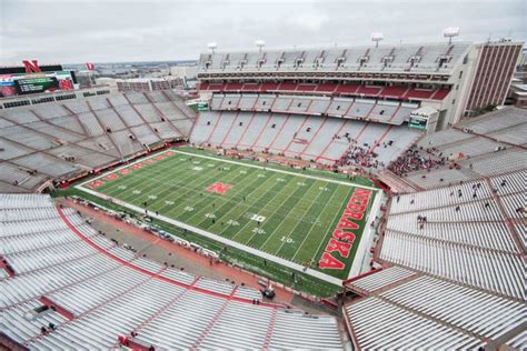 Top 20 college football stadiums you must see in your lifetime | FOX Sports