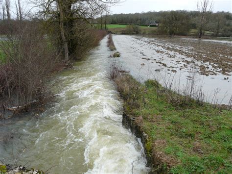 Des Risques De Crues Aujourd Hui En Haute Garonne