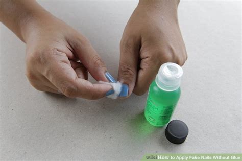 How to Apply Fake Nails Without Glue: 11 Steps (with Pictures)