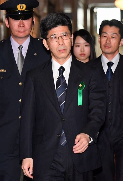 証人喚問：佐川氏「官邸の指示なし」改ざんは「理財局」 写真特集523 毎日新聞