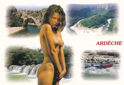 CARTE POSTALE POSTCARD 10x15cm femme nue naked woman seins nus SEXY éd