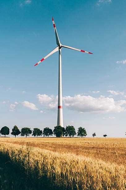 Best Giant Windmills Stock Photos Pictures And Royalty Free Images Istock