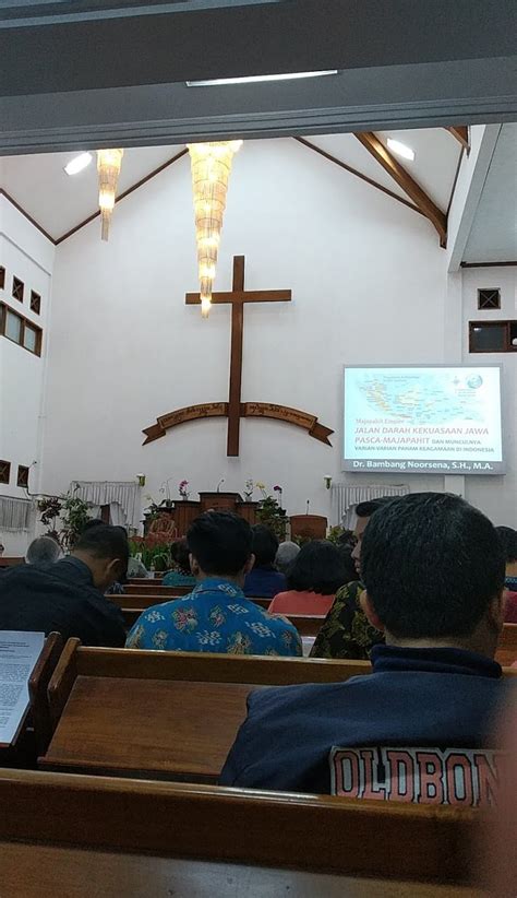 Gereja Kristen Jawi Wetan Jemaat Sukun Ulasan Foto Nomor Telepon