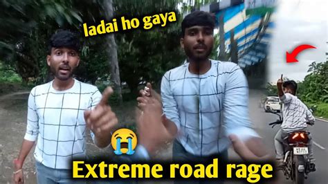 Ladai Ho Gaya Extreme Road Rage Chapri Logo Ke Sath Race Ho Gaya