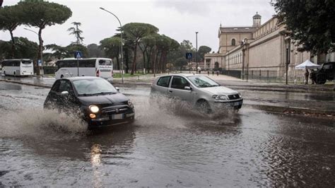 Violento Nubifragio Su Roma Il Settembre L Allerta Meteo