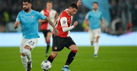 Santiago Giménez Equipo de la Premier League soltaría millonada para