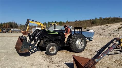 Massey Ferguson 3165 Tractor Youtube