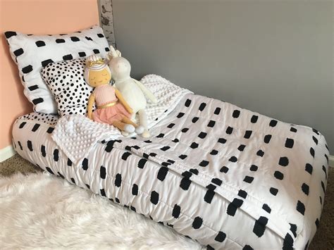 Beddys Beds zip-able toddler bed in Lil Dash. Toddler Floor Bed ...