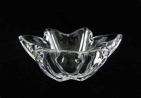 Daum Crystal Signed Star Shaped Bowl 20th Century France From Aa On Ruby Lane