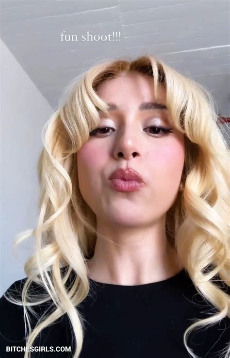 Pokimane Nude Thicc Imane Anys Twitch Leaked Videos Celebrity