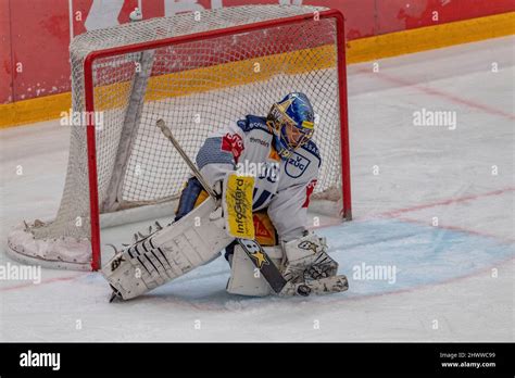 Lausanne Switzerland Rd July Leonardo Genoni Goalkeeper Of