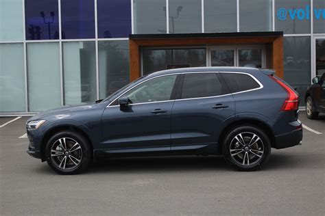 New 2020 Volvo Xc60 T6 Momentum Compact Luxury Sport Utility In