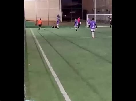 Goleiro Fode Atacante De Jeito XVIDEOS