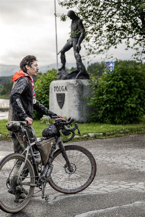 reach tolga  bright midnight