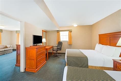 Ramada by Wyndham Flagstaff East | Flagstaff, AZ Hotels