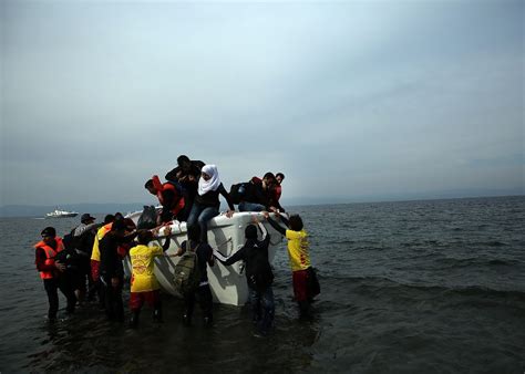 黎巴嫩載逾150人難民船沉沒 73死20人獲救