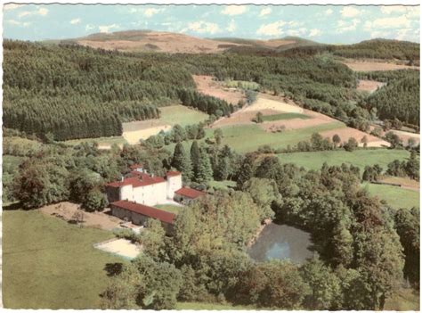 Fichier Poule Les Charmeaux Ch Teau Des Foug Res Geneawiki