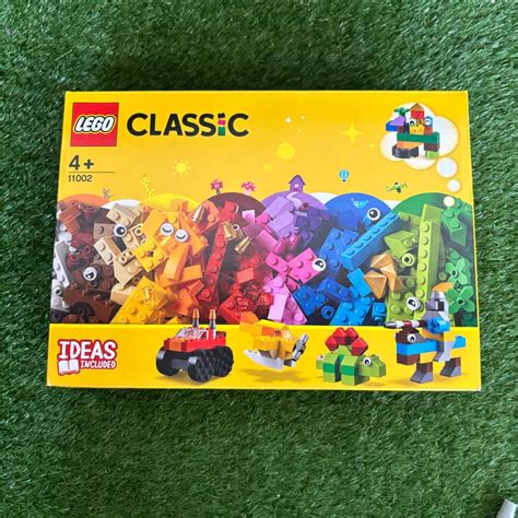 Lego Classic Basic Brick Set New S