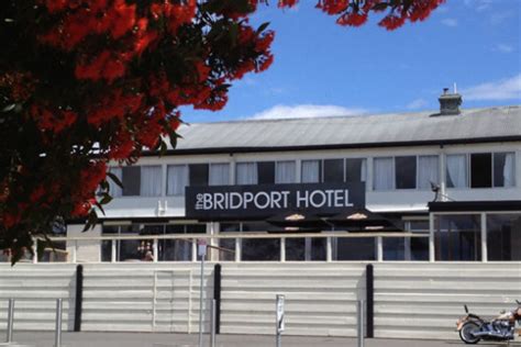 BRIDPORT HOTEL | Heads Up Launceston Food Guide