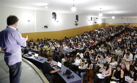 Cursinho Popular Inicia Aulas Em Caruaru