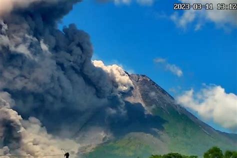 Waspada Gunung Merapi Meletus Muntahkan Awan Panas Guguran BPPTKG