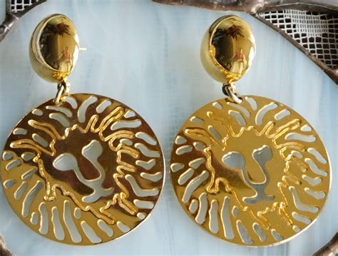 1980s Iconic Anne Klein Lion Trademark Earrings Gold Tone Openwork Post