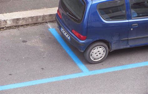 Strisce Blu Catania Dal Le Auto Ibride Pagano La Sosta