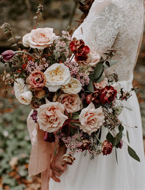 30 Stunning Wedding Bouquets For Autumn Brides To Inpire