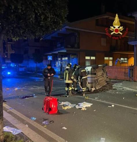 Drammatico Incidente A Fonte Nuova Morti Giovani Radio Colonna