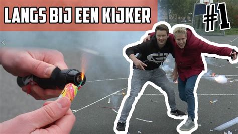 Cat Vuurwerk Afsteken Met Een Kijker Youtube