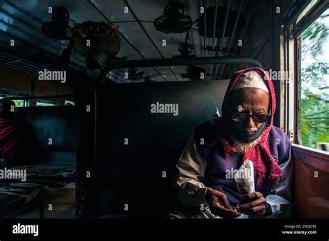 A Journey By Train In Bangladesh Stock Photo Alamy