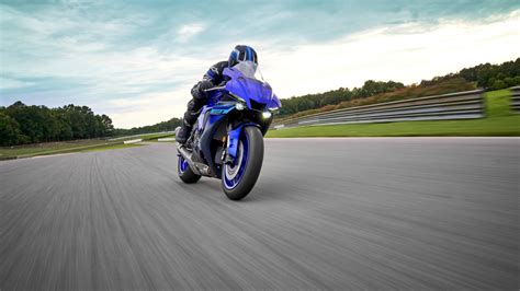 Yen Yamaha Yzf R Motosiklet Teknik Zellikleri