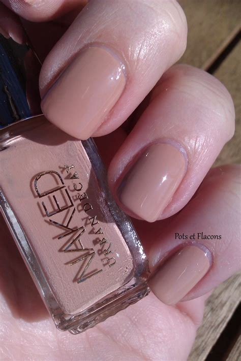 Naked Jusqu Au Bout Des Ongles Avec Urban Decay Le D Tail Des Vernis