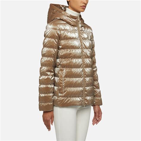 Women's Breathable Clothing Collection | Geox