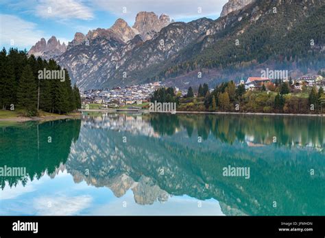 Lago Di Santa Caterina Und Auronzo Di Cadore Provinz Belluno Region