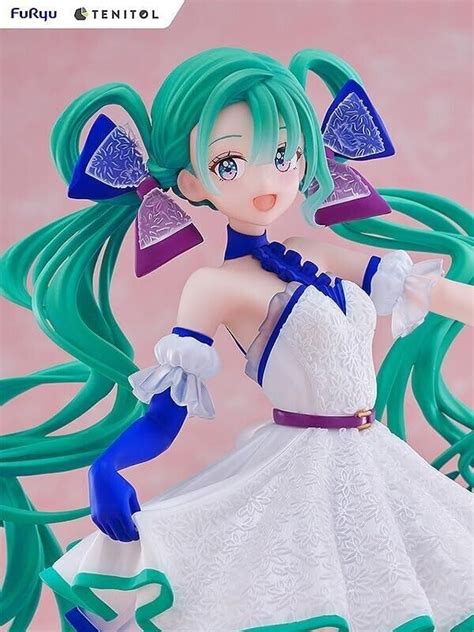 Furyu Tenitol Neo Tokyo Series Idol Hatsune Miku Figure Japan