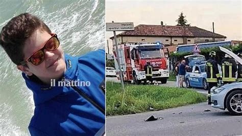 In Moto Contro Lauto Dello Zio Diciottenne Muore Dopo Quattro Giorni