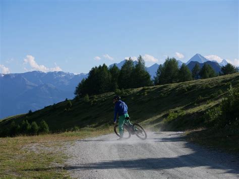 CICLOTRIBÙ A S D Torgnon Valle d Aosta E Bikes Tour Rental MTB