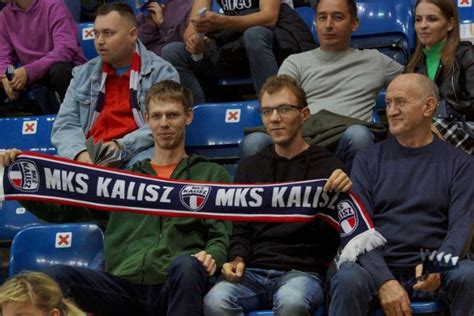 Kibice siatkarek Energa MKS Kalisz podczas meczu z VolleyWrocław