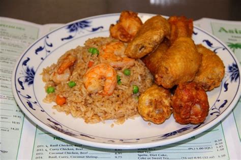 Chicken Wings With Shrimp Fried Rice Fried Rice Shrimp Fried Rice Chicken