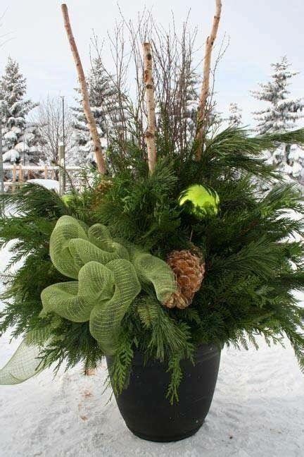 Pin By Ingrid Jauregui On Navidad Outdoor Christmas Planters