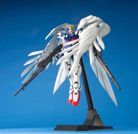 Bandai Hobby Wing Gundam Zero Version EW 1 100 Master Grade