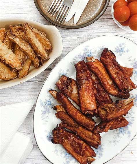 Oven Baked Sticky Pork Ribs With Honey Glaze Foodle Club