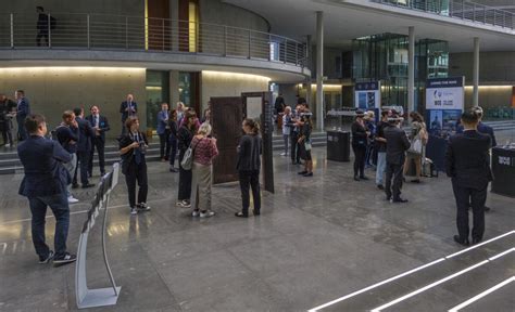 Deutscher Bundestag Bilddatenbank Paul Löbe Haus Innenansicht