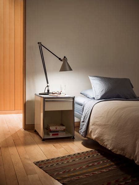 Bedside Table Height Vs Mattress : How Far Should A Bedside Table Be ...