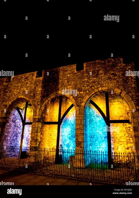 City Walls Old Town Southampton Hampshire Stock Photo Alamy