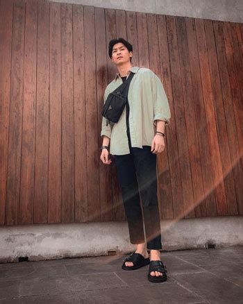 Ootd Gaya Casual Cowok Yang Kekinian Dan Lagi Hits Images Host