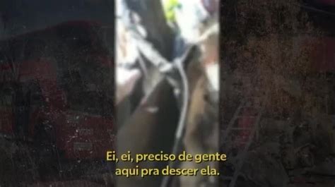 Imagens Mostram Resgate De V Timas Em Acidente Entre Nibus E Carreta