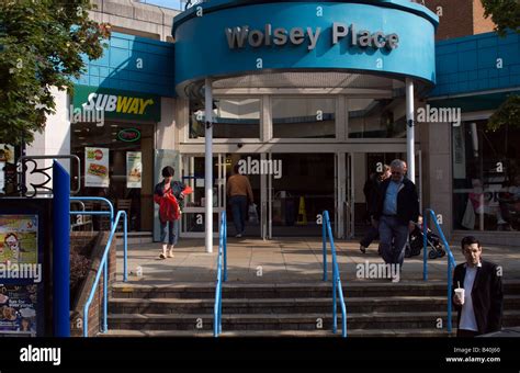 Woking Shopping Centre Hi Res Stock Photography And Images Alamy